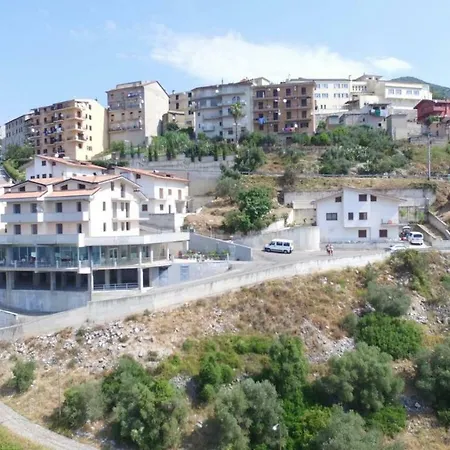 Alloggio in famiglia Bruna *